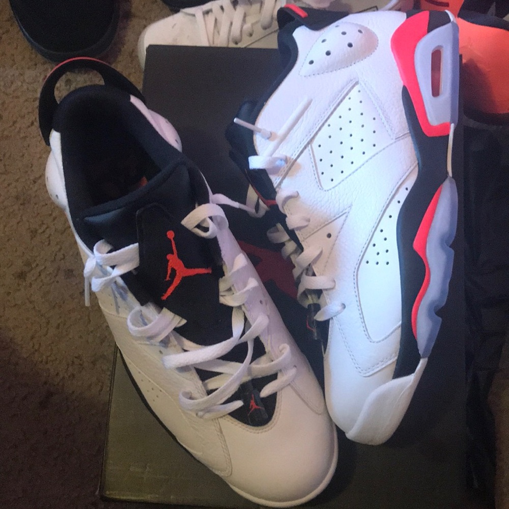 NEW White infrared Jordan 6s sz 11